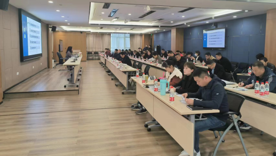 自貢高投集團組織召開安全管理人員安全培訓會